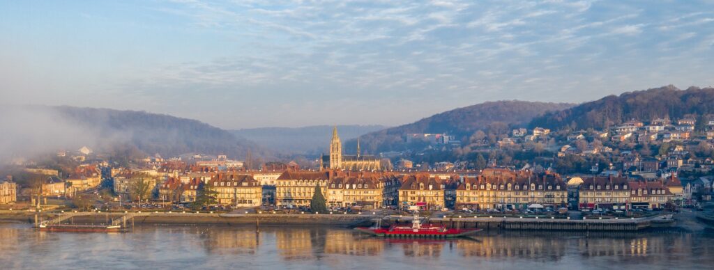 Foto - Caudebec en Caux Seine mit Morgennebel in Caudebec en Caux M Seine mit Morgennebel in Caudebec en Caux M